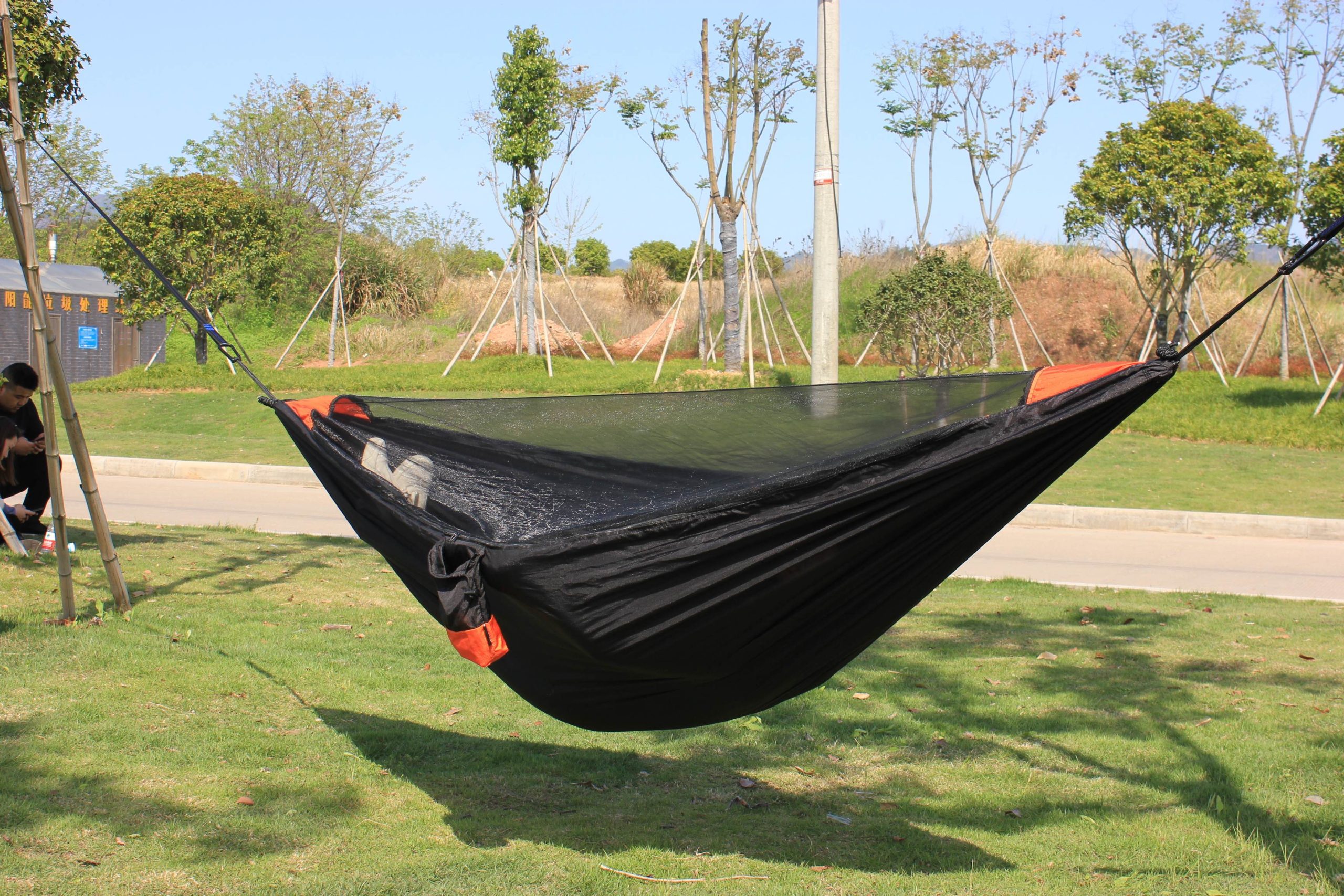 Premium Camping Hammock with Mosquito Net - Removable net with bungee cord